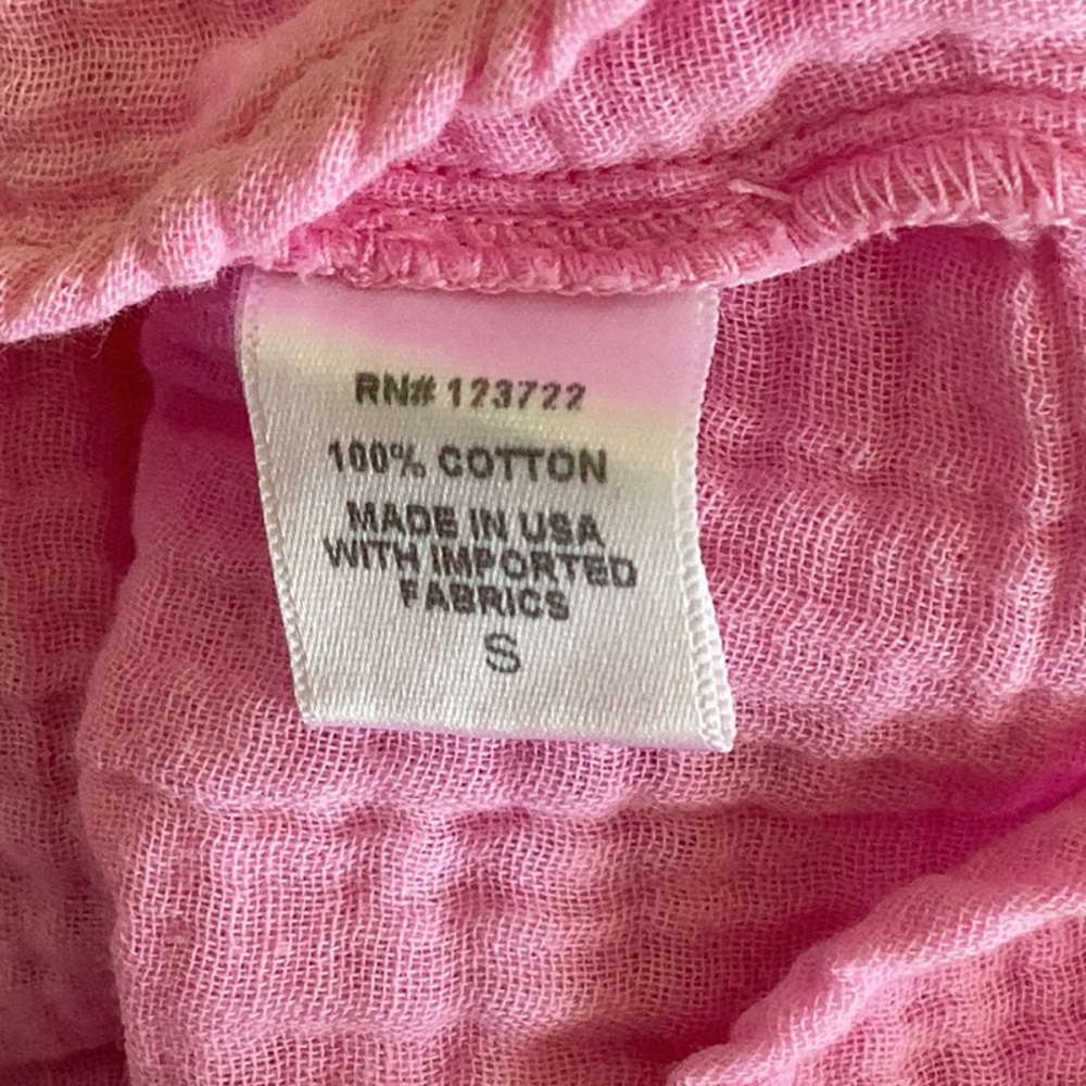 Xirena ALYX Gauze Top in Bella Rose Hot Pink
Sz Small - Picture 6 of 6